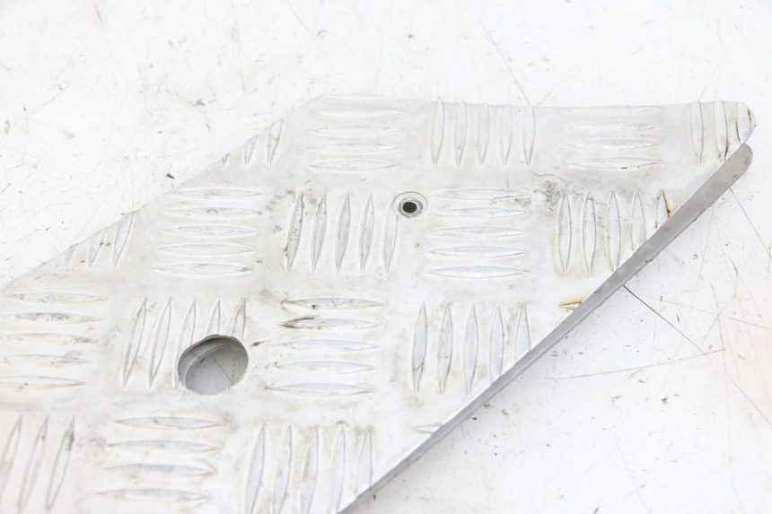 photo de TAPA REPOSAPIES GOMMA PEUGEOT STREETZONE I 2T 50 (2018 - 2020) - Detalle de la pieza