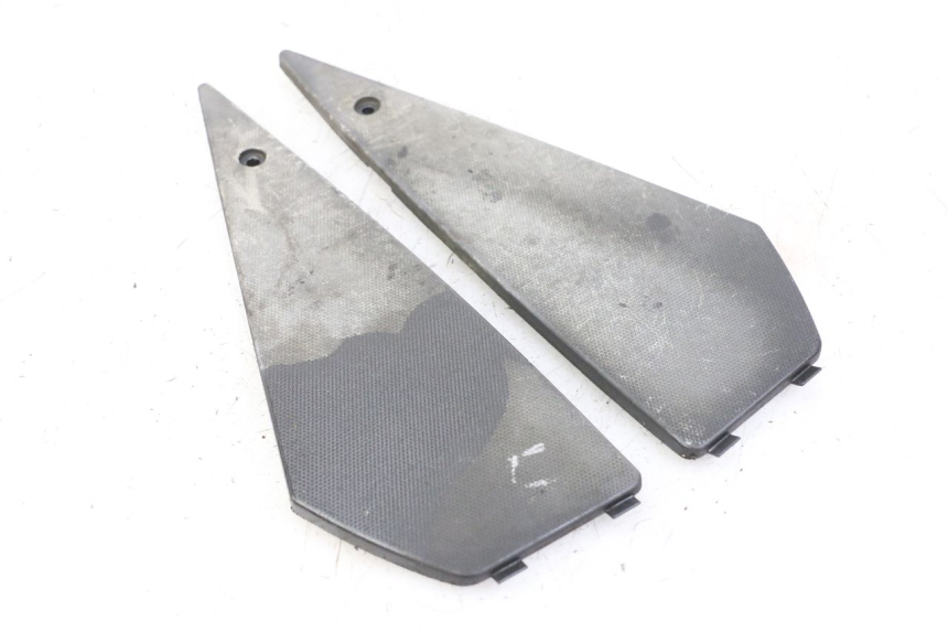 photo de ALFOMBRA DE PASO PIAGGIO NEW TYPHOON 50 (2010 - 2017) - Zoom estado de uso