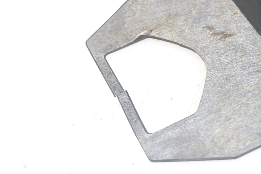 photo de TAPA REPOSAPIES GOMMA PUNK ELECTRIC RIDER 1 - Detalle de la pieza