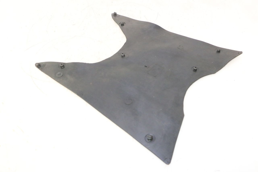 photo de TAPA REPOSAPIES GOMMA TNT MOTOR ROMA 12' 2T 50 (2007 - 2018) - Zoom estado de uso