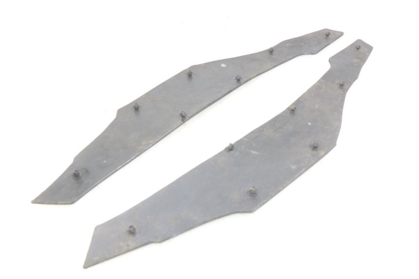 photo de ALFOMBRA DE PASO DAELIM S3 125 (2010 - 2017) - Detalle de la pieza