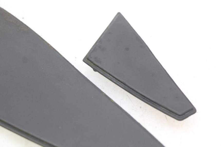 photo de ALFOMBRA DE PASO PEUGEOT SATELIS COMPRESSOR K15 125 (2006 - 2009) - Otra perspectiva