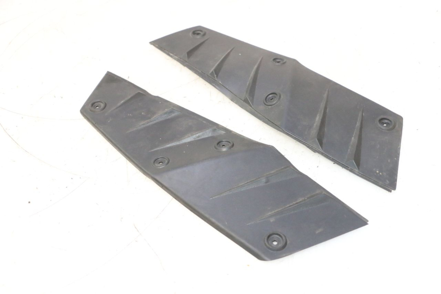 photo de TAPA REPOSAPIES GOMMA RIDE SLASH 2T 50 (2012 - 2014) - Zoom estado de uso