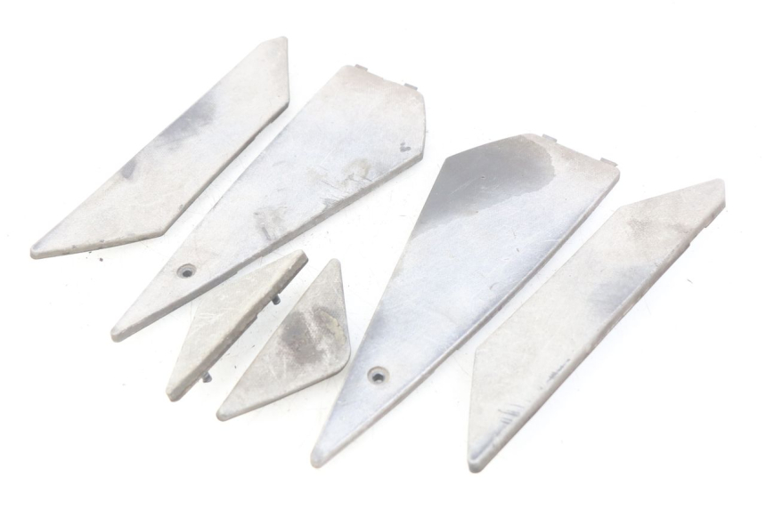 photo de ALFOMBRA PARA PISOS APRILIA SR 2T 50 (2012 - 2017) - Vista principal