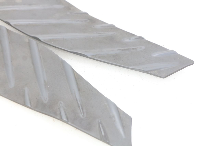 photo de ALFOMBRA DE PASO APRILIA SR LC 50 (1997 - 2004) - Zoom estado de uso