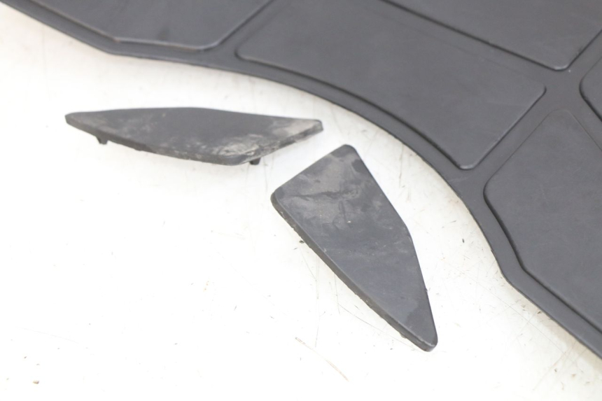 photo de ALFOMBRA DE PASO PEUGEOT SV 125 (1991 - 1994) - Otra perspectiva