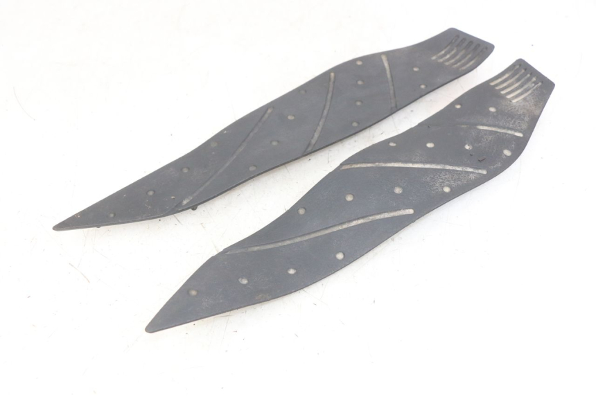 photo de ALFOMBRA DE PASO YAMAHA X-MAX XMAX 250 (2006 - 2009) - Vista principal