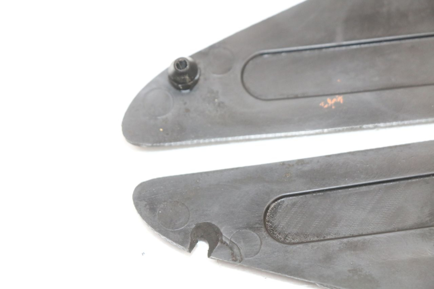 photo de ALFOMBRA DE PASO YAMAHA X-MAX XMAX 125 (2010 - 2013) - Otra perspectiva