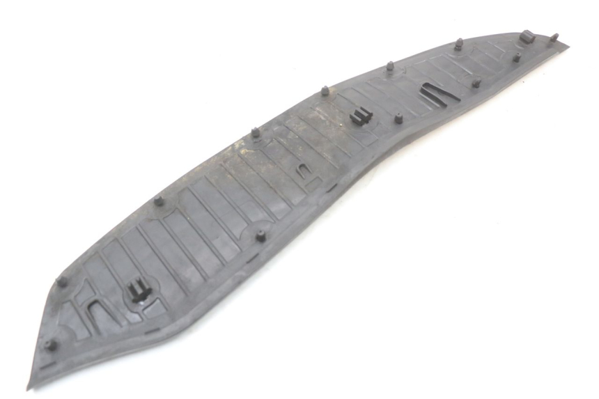 photo de ALFOMBRA DE PASO PIAGGIO X10 125 (2012 - 2017) - Vista general del producto