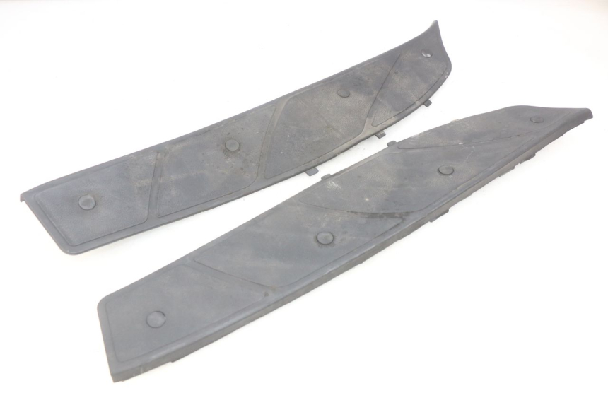 photo de ALFOMBRA DE PASO PIAGGIO X9 EVOLUTION 250 (2003 - 2007) - Vista principal