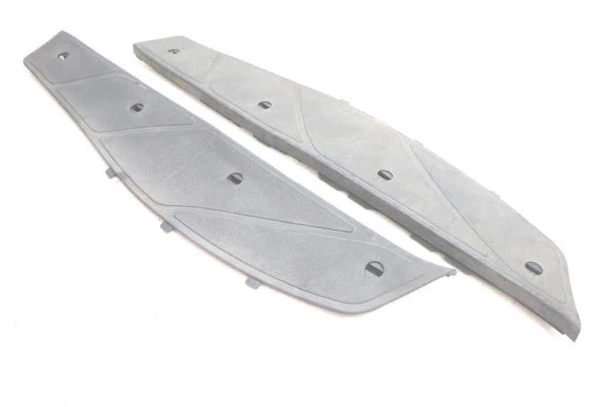 photo de TAPA REPOSAPIES GOMMA PIAGGIO X9 EVOLUTION 125 (2003 - 2007) - Vista principal