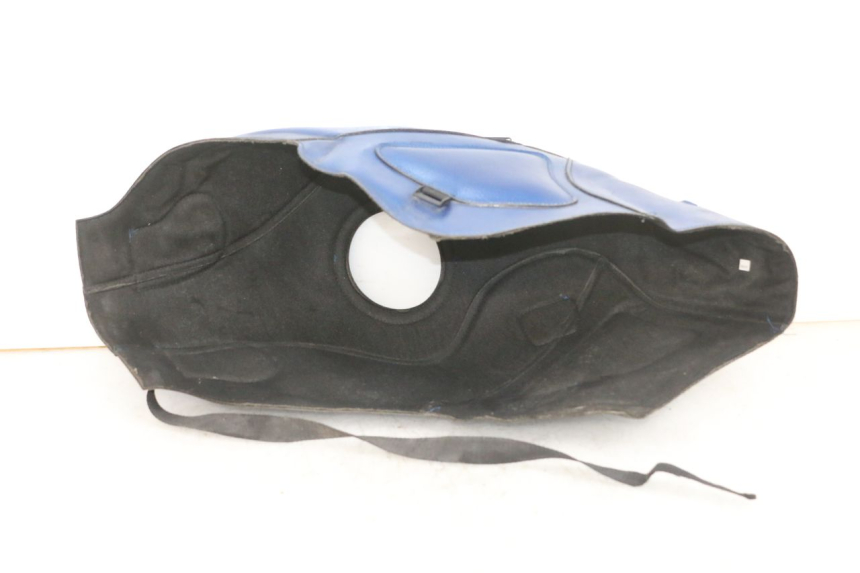 photo de TAPETE DE DEPÓSITO YAMAHA TDM ABS 900 (2002 - 2014) - Primer plano técnico