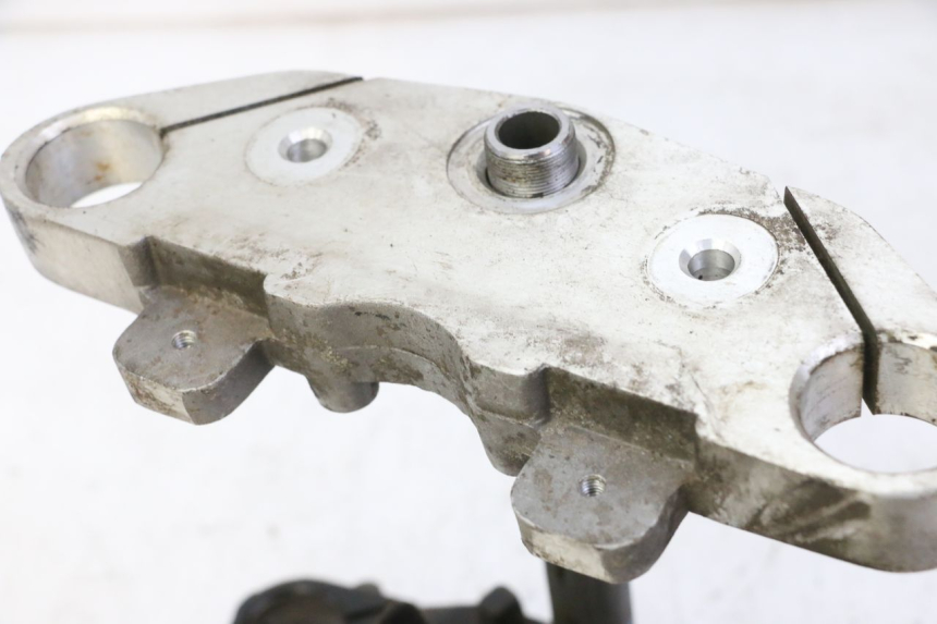 photo de HORQUILLA HYOSUNG GV AQUILA 125 (2000 - 2009) - Primer plano técnico