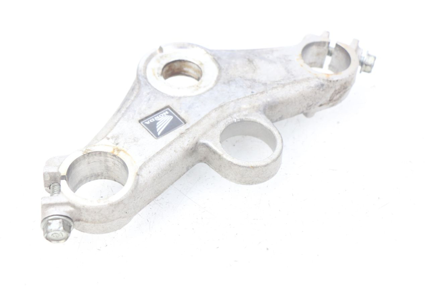 photo de HORQUILLA HONDA CBR R 125 (2003 - 2006) - Detalles de los puntos de fijación