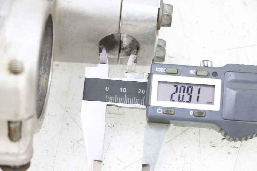 photo de HORQUILLA HONDA CR 125 (1989 - 1991) - Zoom estado de uso