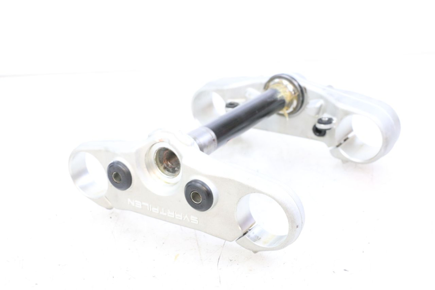 photo de HORQUILLA HUSQVARNA SVARTPILEN 401 (2018 - 2023) - Estado de la superficie y material