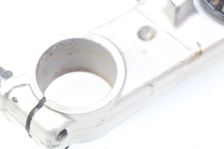 photo de TE HORQUILLA INFERIOR SUZUKI GSF S BANDIT 600 (2000 - 2004) - Otra perspectiva