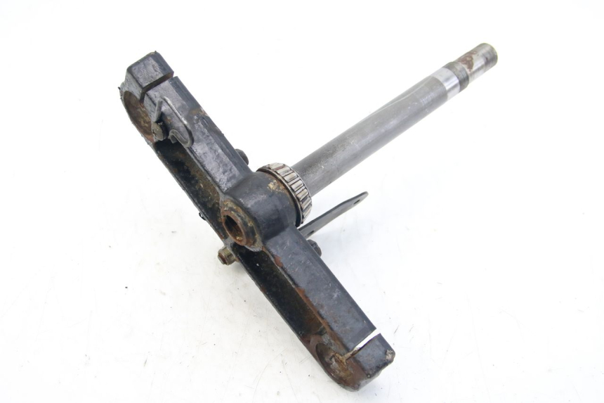 photo de TE HORQUILLA INFERIOR HYOSUNG RT KARION 125 (2003 - 2007) - Detalle de la pieza