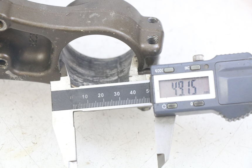 photo de TENEDOR KAWASAKI KX 85 (2001 - 2013) - Detalle de la pieza