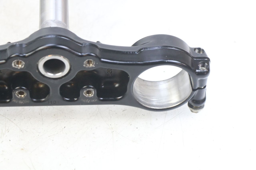 photo de HORQUILLA KAWASAKI KX L 85 (2022 - 2024) - Detalles de los puntos de fijación