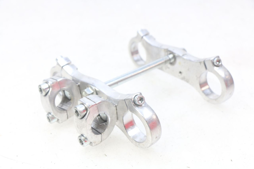 photo de HORQUILLA POCKET BIKE KXD 50 - Primer plano técnico