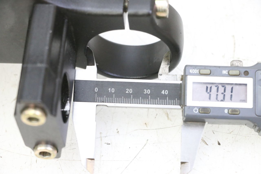 photo de HORQUILLA APOLLO RFZ 125 - Otra perspectiva