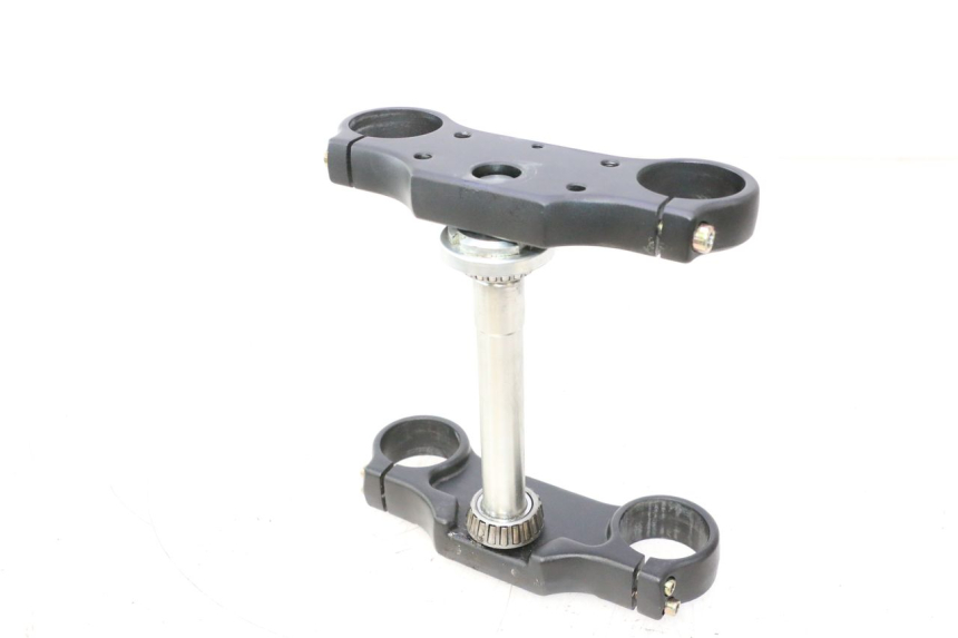 photo de TE HORQUILLA APOLLO RFZ 150 - Primer plano técnico
