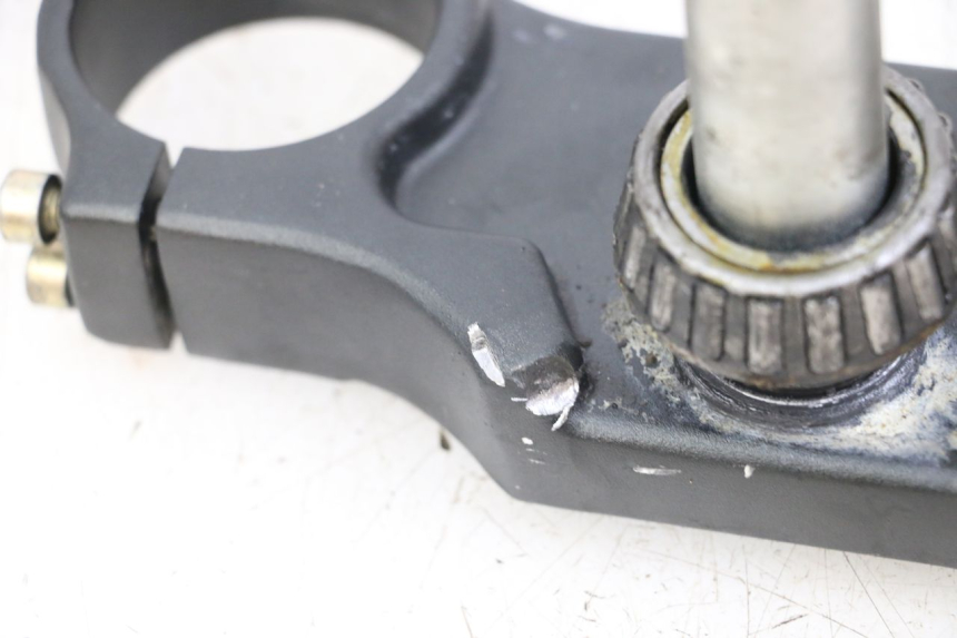 photo de HORQUILLA APOLLO RFZ 140 - Primer plano técnico