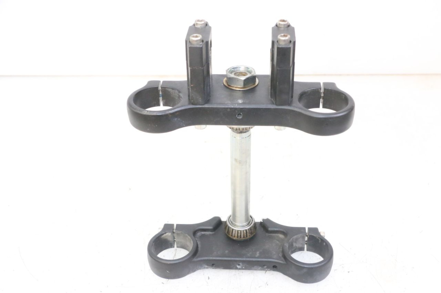 photo de HORQUILLA APOLLO RXF 125 - Detalles de los puntos de fijación