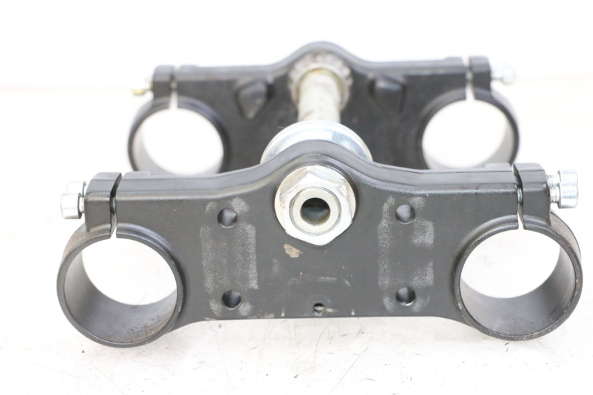 photo de HORQUILLA SMALL MX THUNDER 250 - Detalles de los puntos de fijación