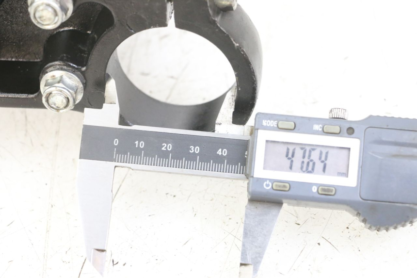 photo de HORQUILLA APOLLO RFZ 125 - Zoom estado de uso