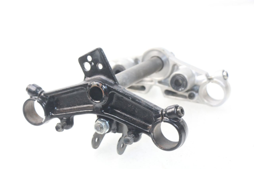 photo de T SUPERIOR DE LA HORQUILLA. HONDA CA REBEL 125 (1995 - 2001) - Vista general del producto