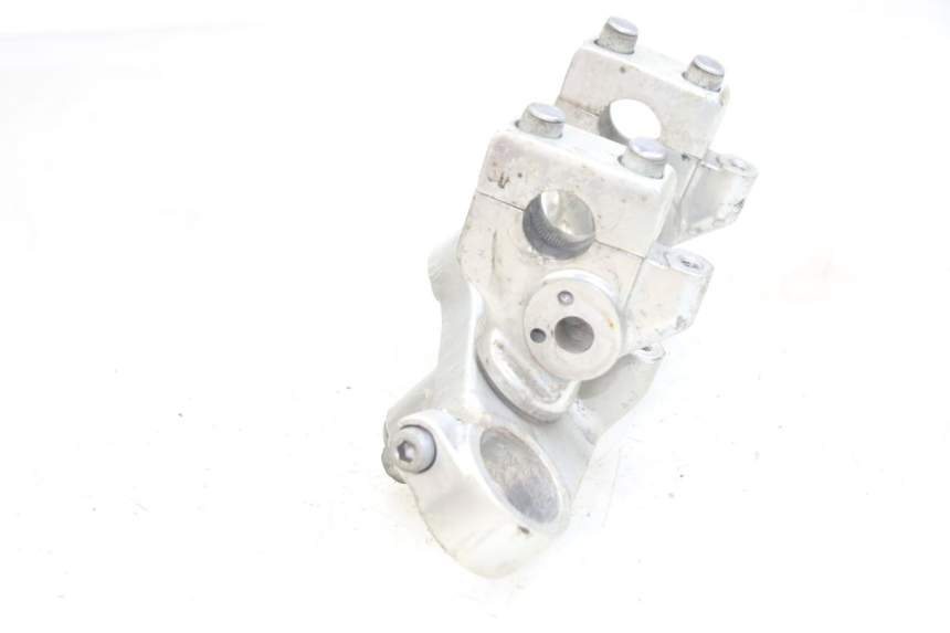 photo de T SUPERIOR DE LA HORQUILLA. HONDA CA REBEL 125 (1995 - 2001) - Otra perspectiva