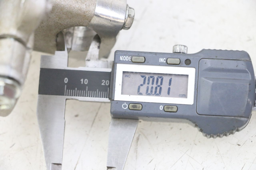 photo de HORQUILLA HONDA CRF-F CRF F 110 (2019 - 2022) - Detalle de la pieza