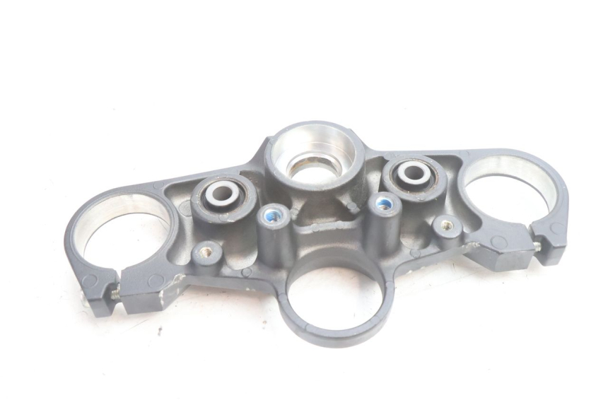 photo de HORQUILLA YAMAHA FZ8 800 (2010 - 2016) - Primer plano técnico