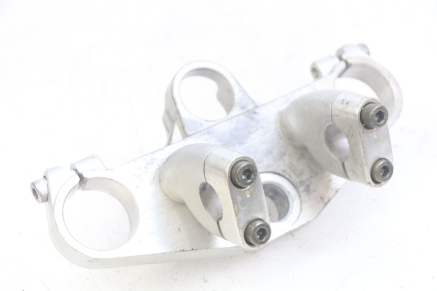 photo de T SUPERIOR DE LA HORQUILLA. YAMAHA FZS FAZER 600 (1998 - 2001) - Vista general del producto