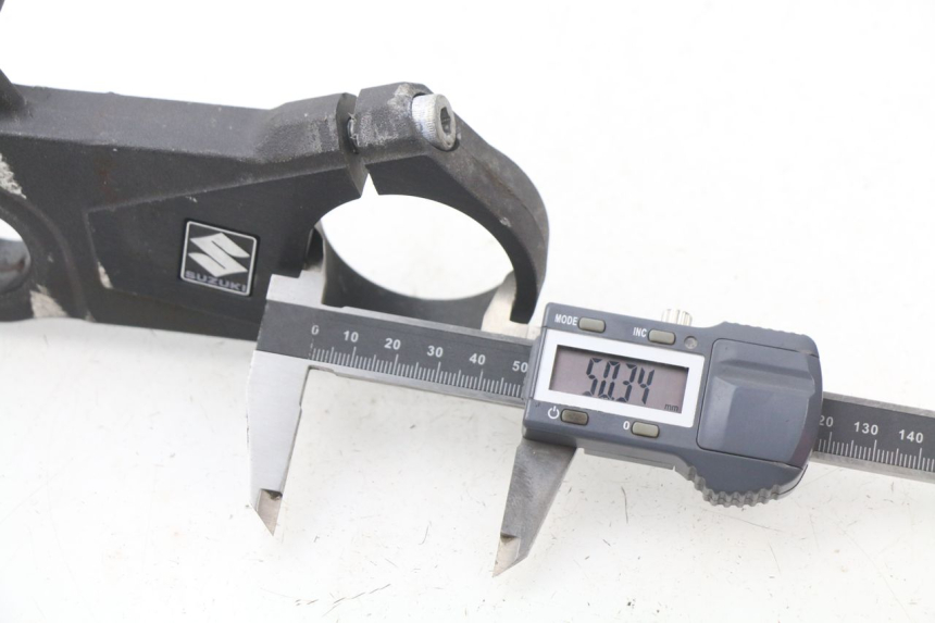 photo de HORQUILLA SUZUKI GSX-R GSXR K16 1000 (2012 - 2016) - Detalles de los puntos de fijación