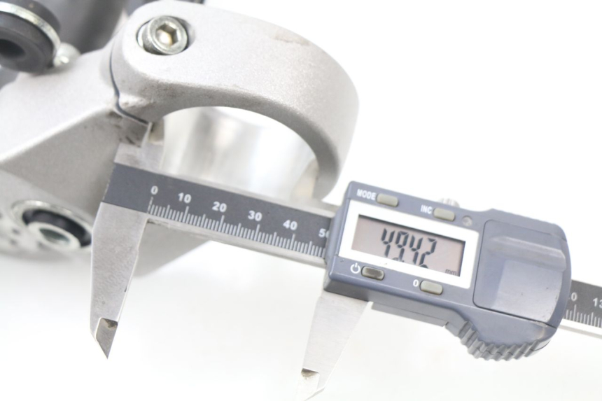 photo de HORQUILLA DUCATI M796 MONSTER 796 (2010 - 2014) - Detalle de la pieza