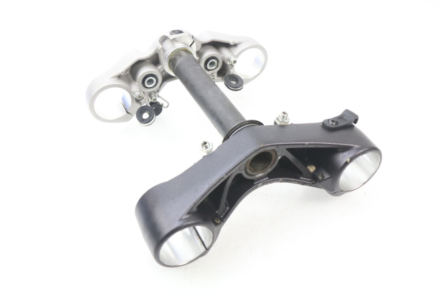 photo de HORQUILLA DUCATI M796 MONSTER 796 (2010 - 2014) - Estado de la superficie y material