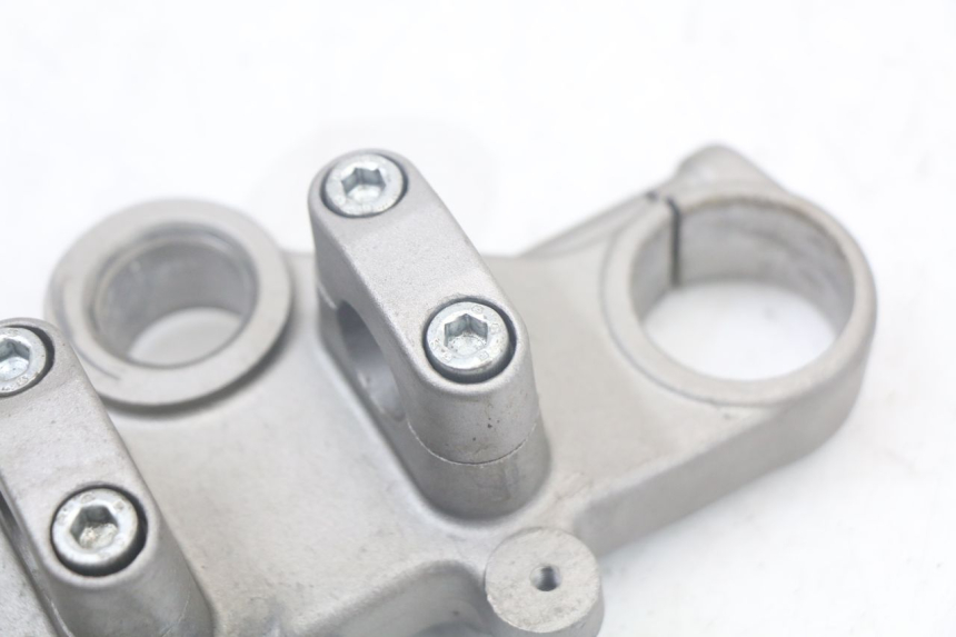 photo de HORQUILLA SHERCO SM-R 50 (2013 - 2017) - Detalles de los puntos de fijación