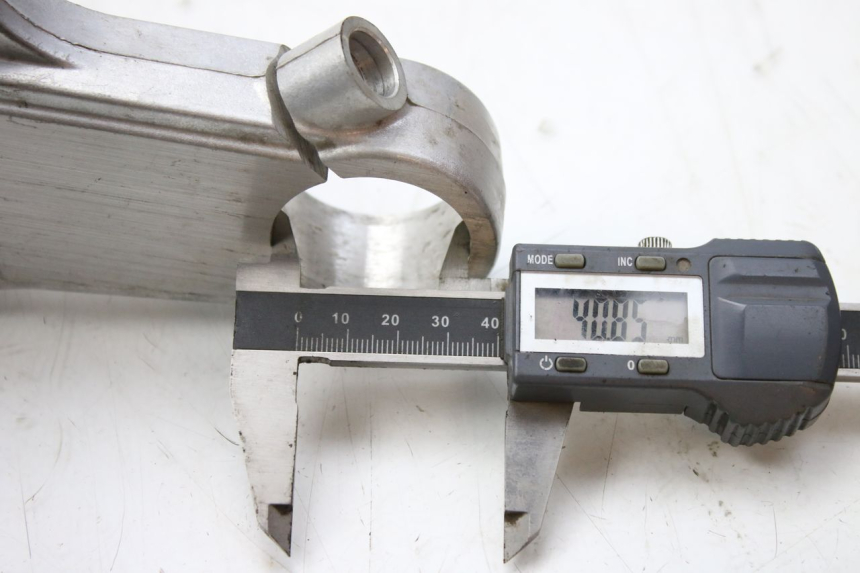 photo de HORQUILLA SUZUKI SV S 650 (1999 - 2002) - Primer plano técnico