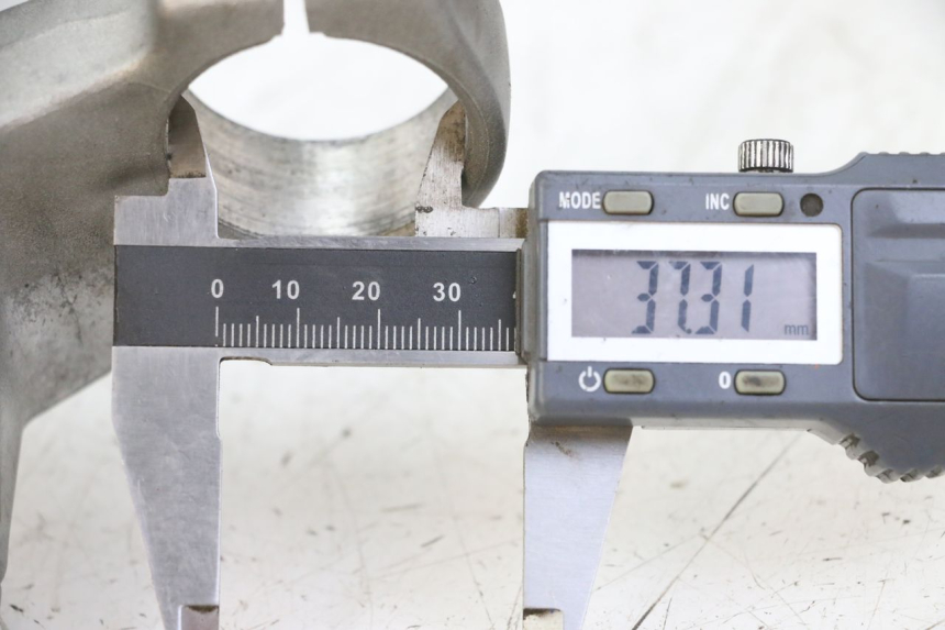 photo de HORQUILLA YAMAHA TDR DELTABOX 125 (1997 - 2003) - Zoom estado de uso