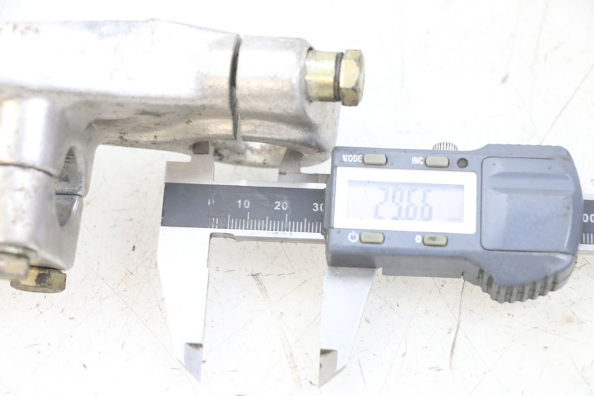 photo de T SUPERIOR DE LA HORQUILLA. PEUGEOT XP6 50 (1997 - 2003) - Zoom estado de uso