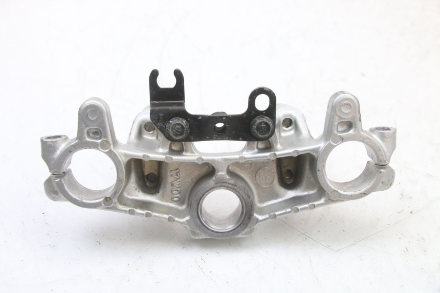 photo de HORQUILLA YAMAHA TTR 125 (2000 - 2020) - Detalles de los puntos de fijación