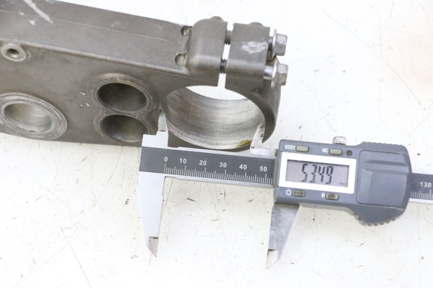 photo de HORQUILLA YAMAHA YZ-F YZF 250 (2014 - 2018) - Detalle de la pieza