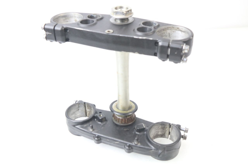 photo de HORQUILLA YAMAHA YZF YZ-F 450 (2018 - 2021) - Zoom sobre los componentes