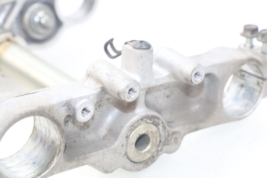 photo de HORQUILLA SUZUKI XF FREEWIND 650 (1997 - 2003) - Detalles de los puntos de fijación