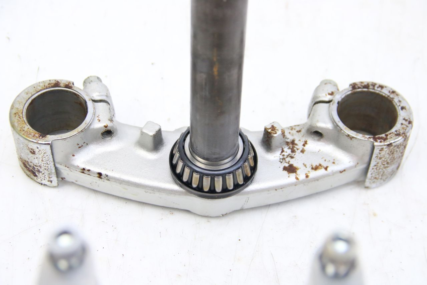 photo de HORQUILLA YAMAHA XV VIRAGO 750 (1984 - 1998) - Detalles de los puntos de fijación