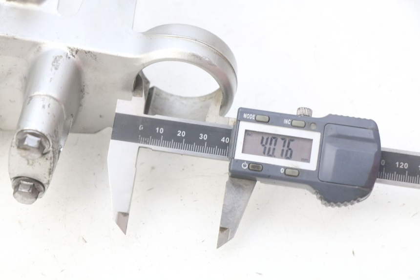 photo de TE HORQUILLA KAWASAKI ZR7 ZR-7 S 750 (1999 - 2004) - Zoom estado de uso