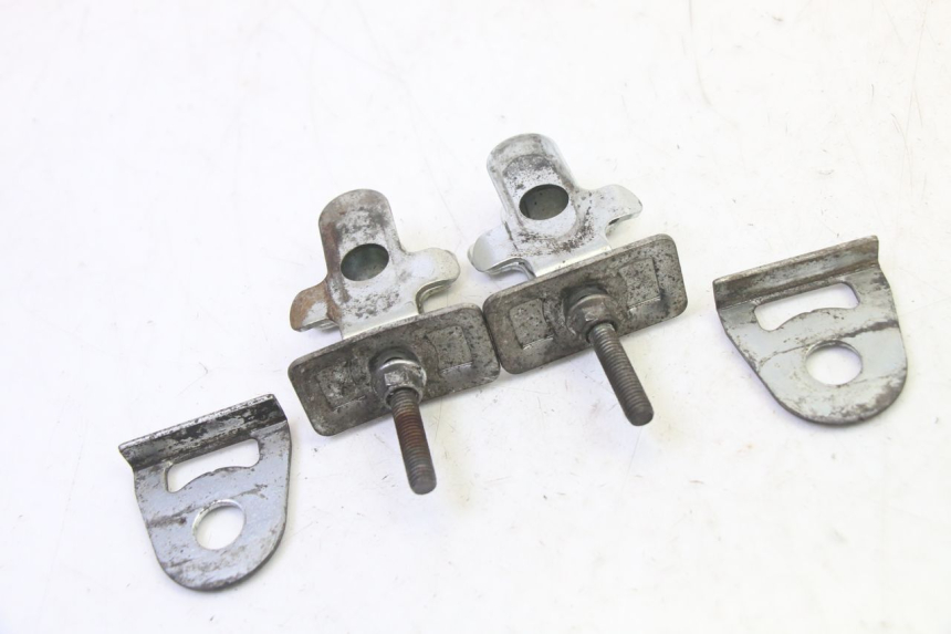 photo de Tensor de cadena HYOSUNG GV AQUILA 125 (2000 - 2009) - Zoom estado de uso